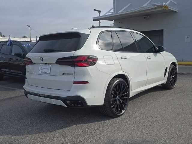 2025 BMW X5 M60i