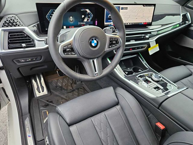 2025 BMW X5 M60i