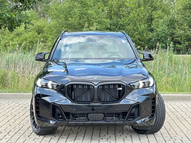 2025 BMW X5 M60i