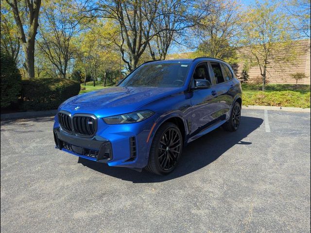 2025 BMW X5 M60i