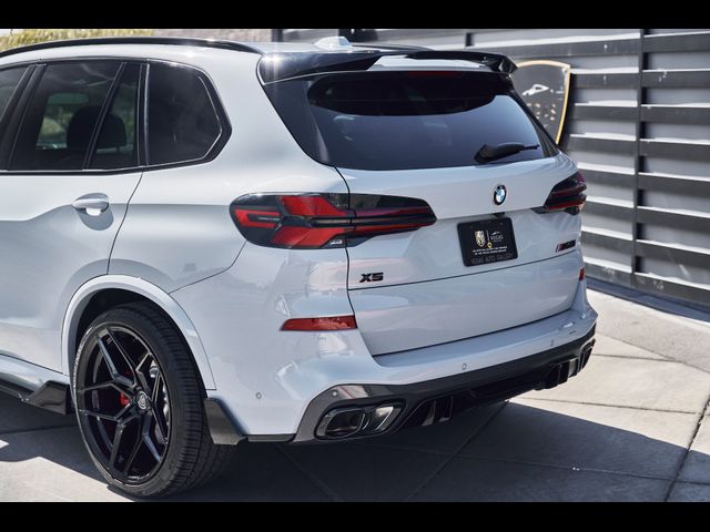 2025 BMW X5 M60i