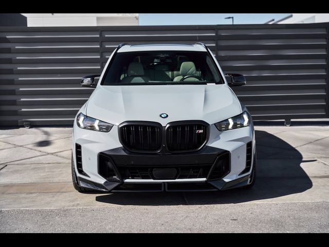 2025 BMW X5 M60i