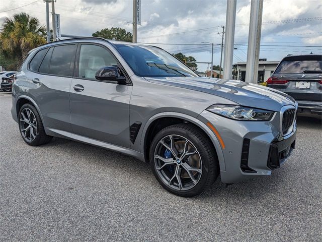 2025 BMW X5 M60i