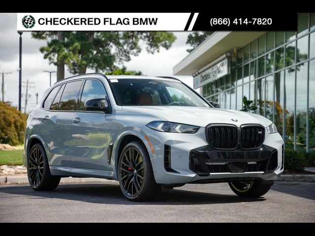 2025 BMW X5 M60i