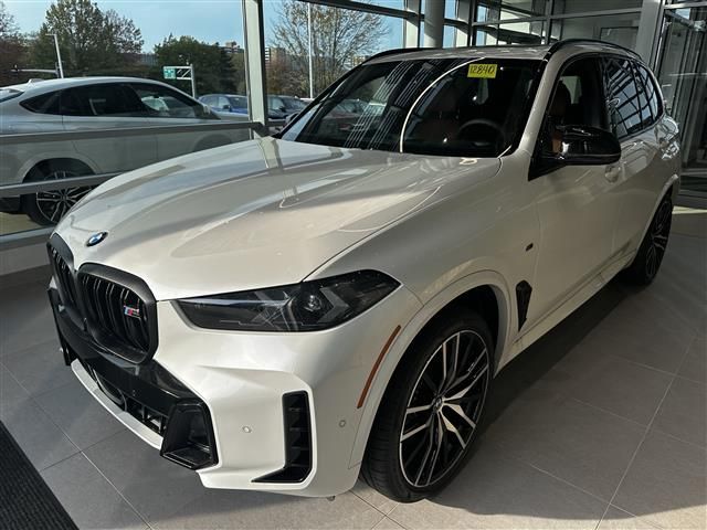 2025 BMW X5 M60i