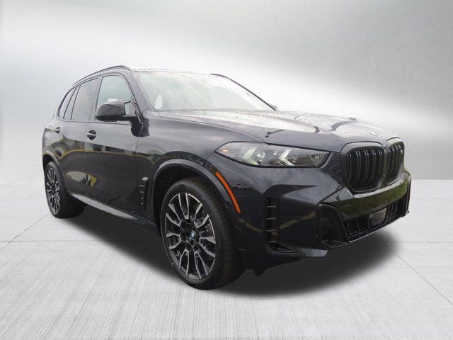 2025 BMW X5 M60i