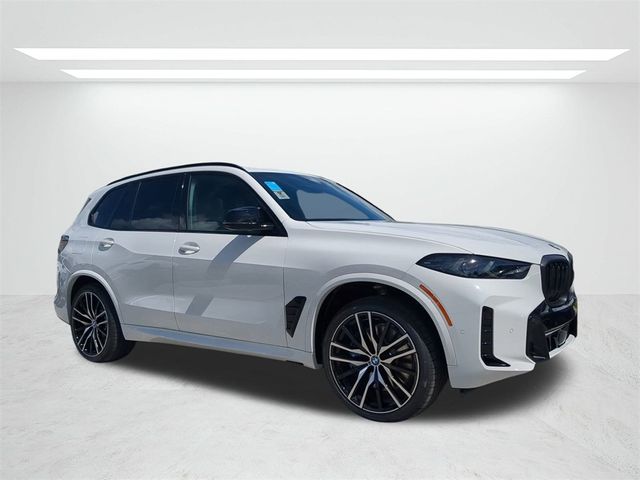 2025 BMW X5 M60i