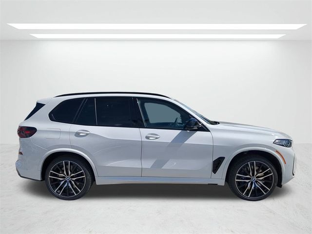 2025 BMW X5 M60i