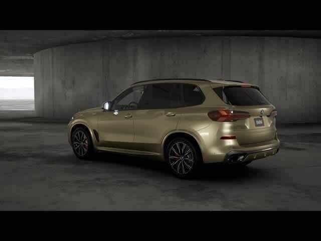 2025 BMW X5 M60i