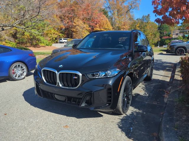 2025 BMW X5 M60i