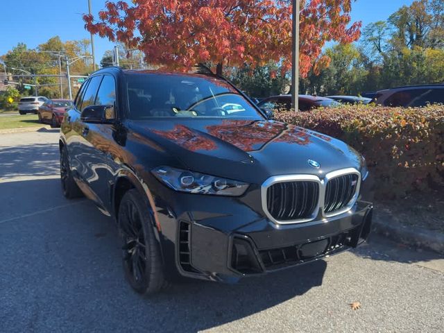 2025 BMW X5 M60i