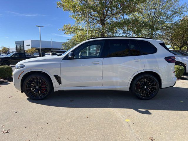 2025 BMW X5 M60i