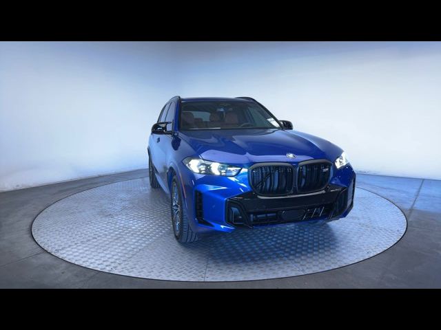 2025 BMW X5 M60i