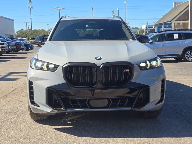 2025 BMW X5 M60i