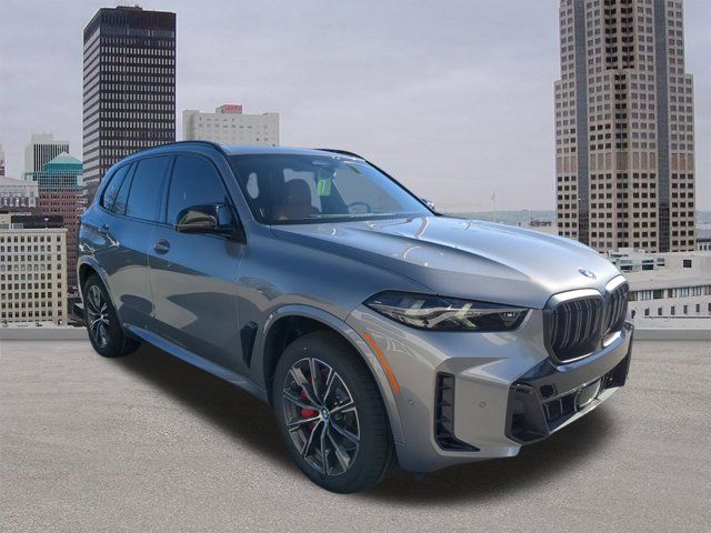 2025 BMW X5 M60i