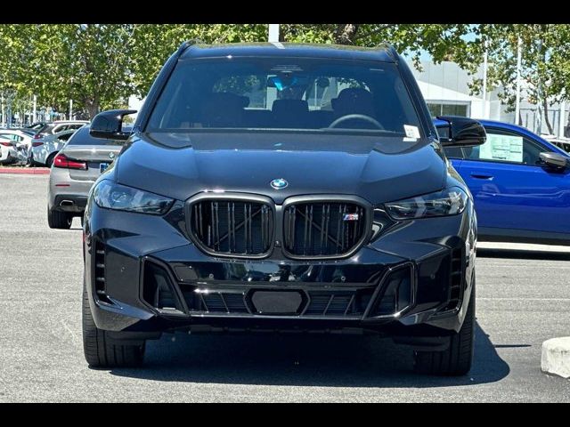 2025 BMW X5 M60i