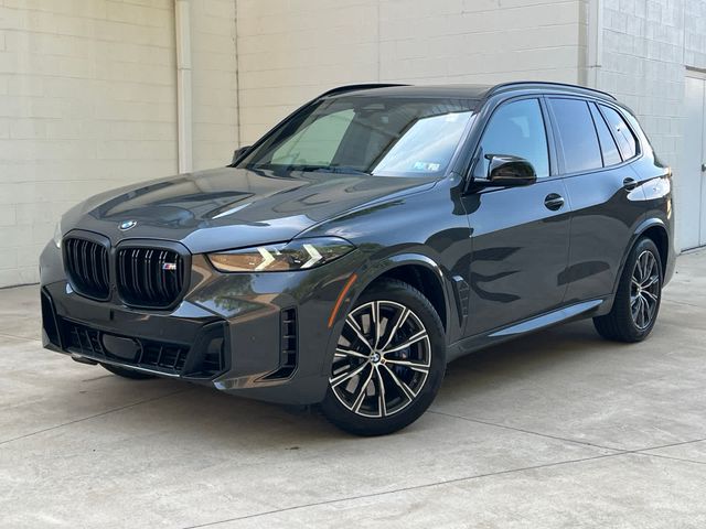 2025 BMW X5 M60i