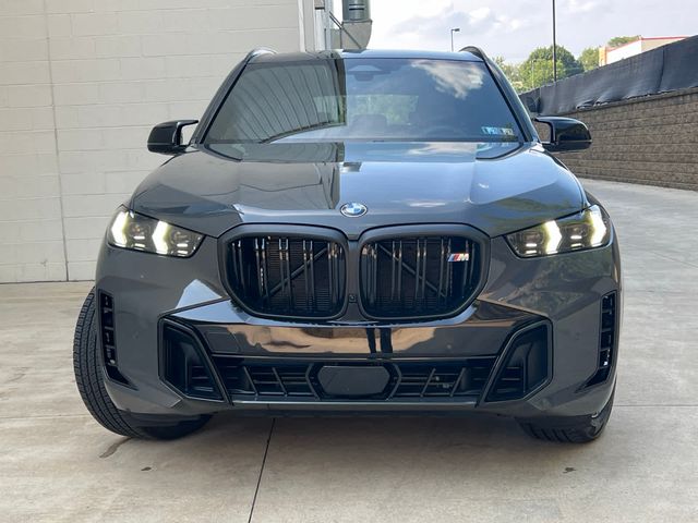 2025 BMW X5 M60i