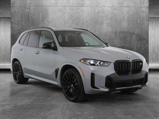 2025 BMW X5 M60i