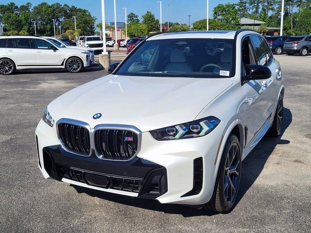 2025 BMW X5 M60i