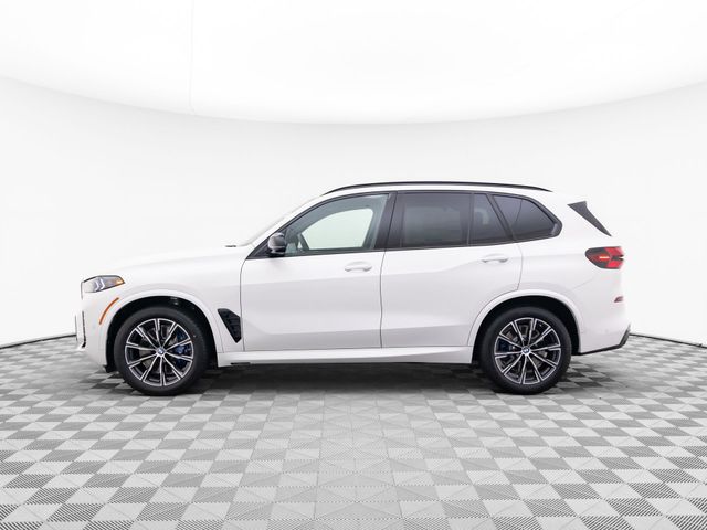 2025 BMW X5 M60i