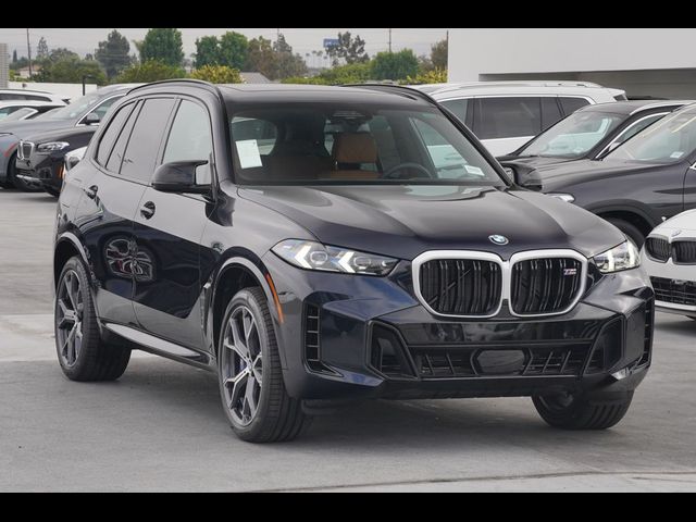 2025 BMW X5 M60i