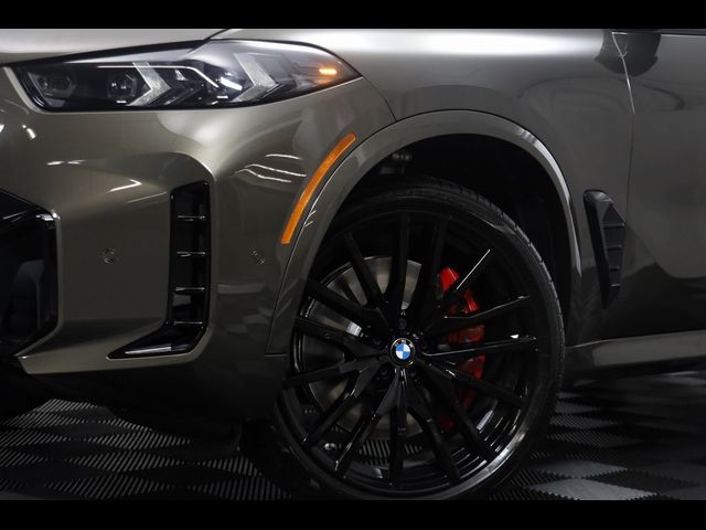 2025 BMW X5 M60i