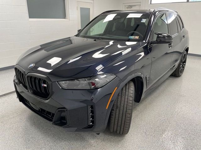 2025 BMW X5 M60i