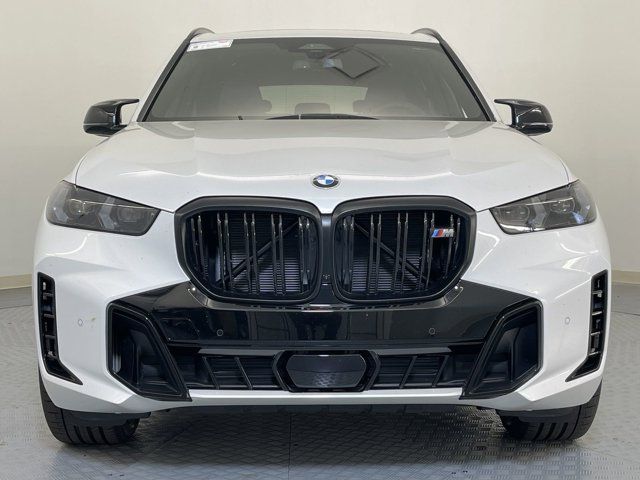 2025 BMW X5 M60i