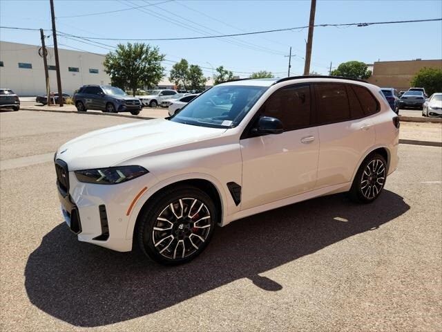 2025 BMW X5 M60i