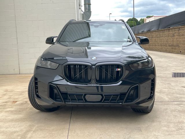 2025 BMW X5 M60i