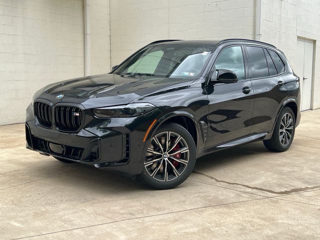 2025 BMW X5 M60i