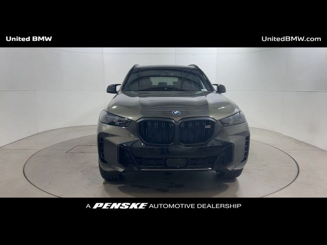 2025 BMW X5 M60i