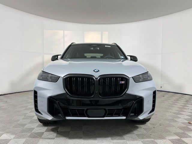 2025 BMW X5 M60i