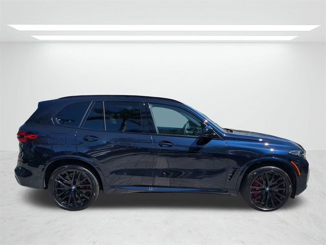 2025 BMW X5 M60i