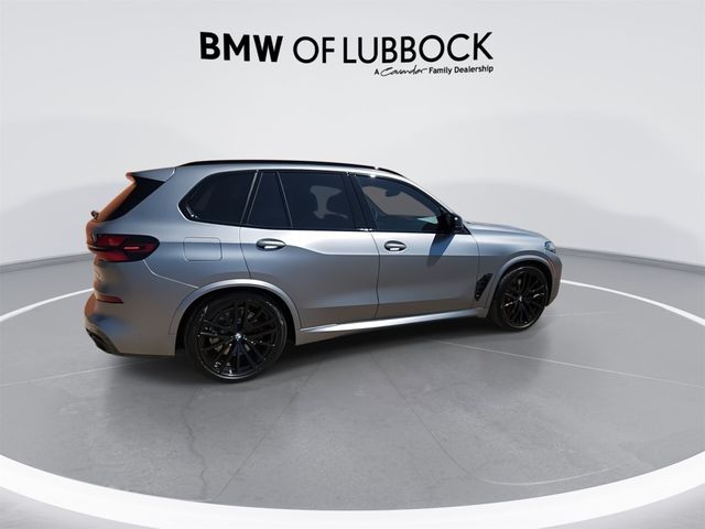 2025 BMW X5 M60i