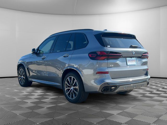 2025 BMW X5 M60i