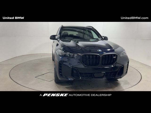 2025 BMW X5 M60i