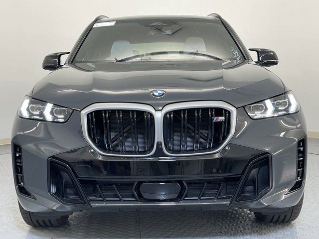 2025 BMW X5 M60i