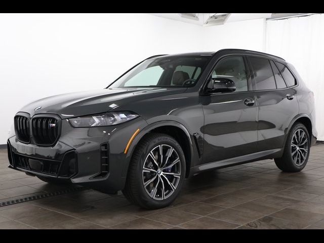 2025 BMW X5 M60i