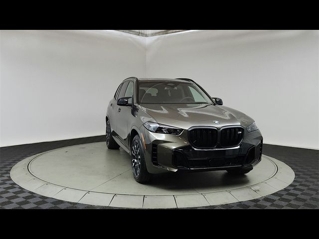 2025 BMW X5 M60i