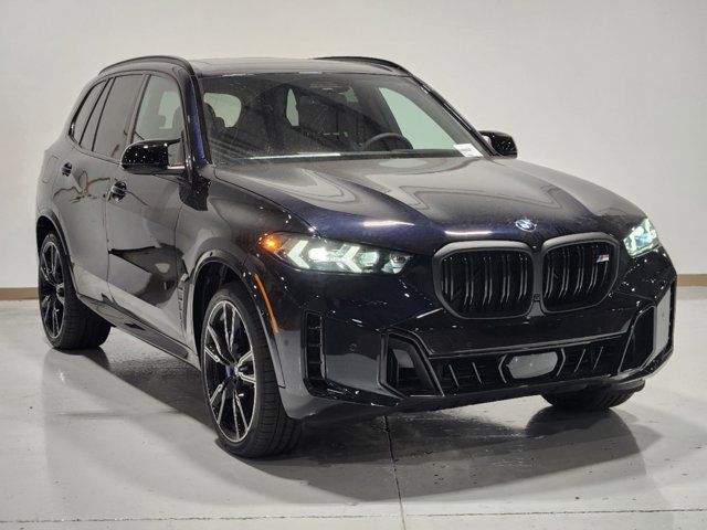 2025 BMW X5 M60i