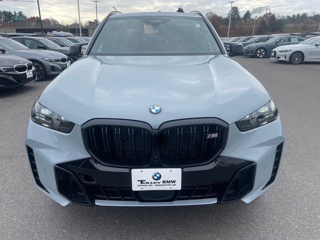 2025 BMW X5 M60i