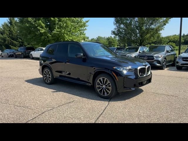 2025 BMW X5 M60i