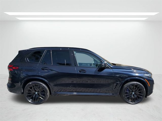 2025 BMW X5 M60i