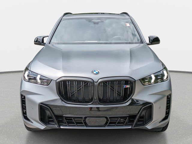 2025 BMW X5 M60i