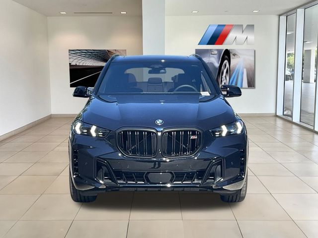 2025 BMW X5 M60i