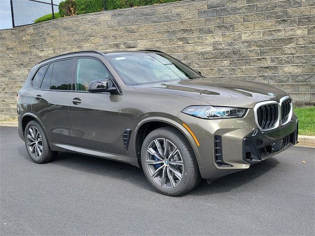 2025 BMW X5 M60i