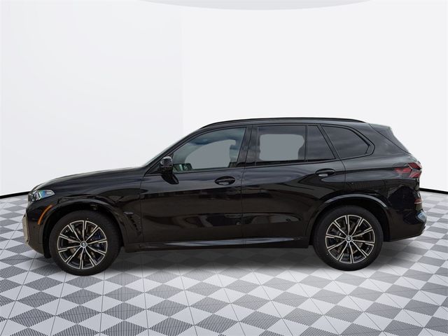 2025 BMW X5 M60i