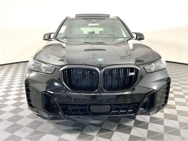 2025 BMW X5 M60i